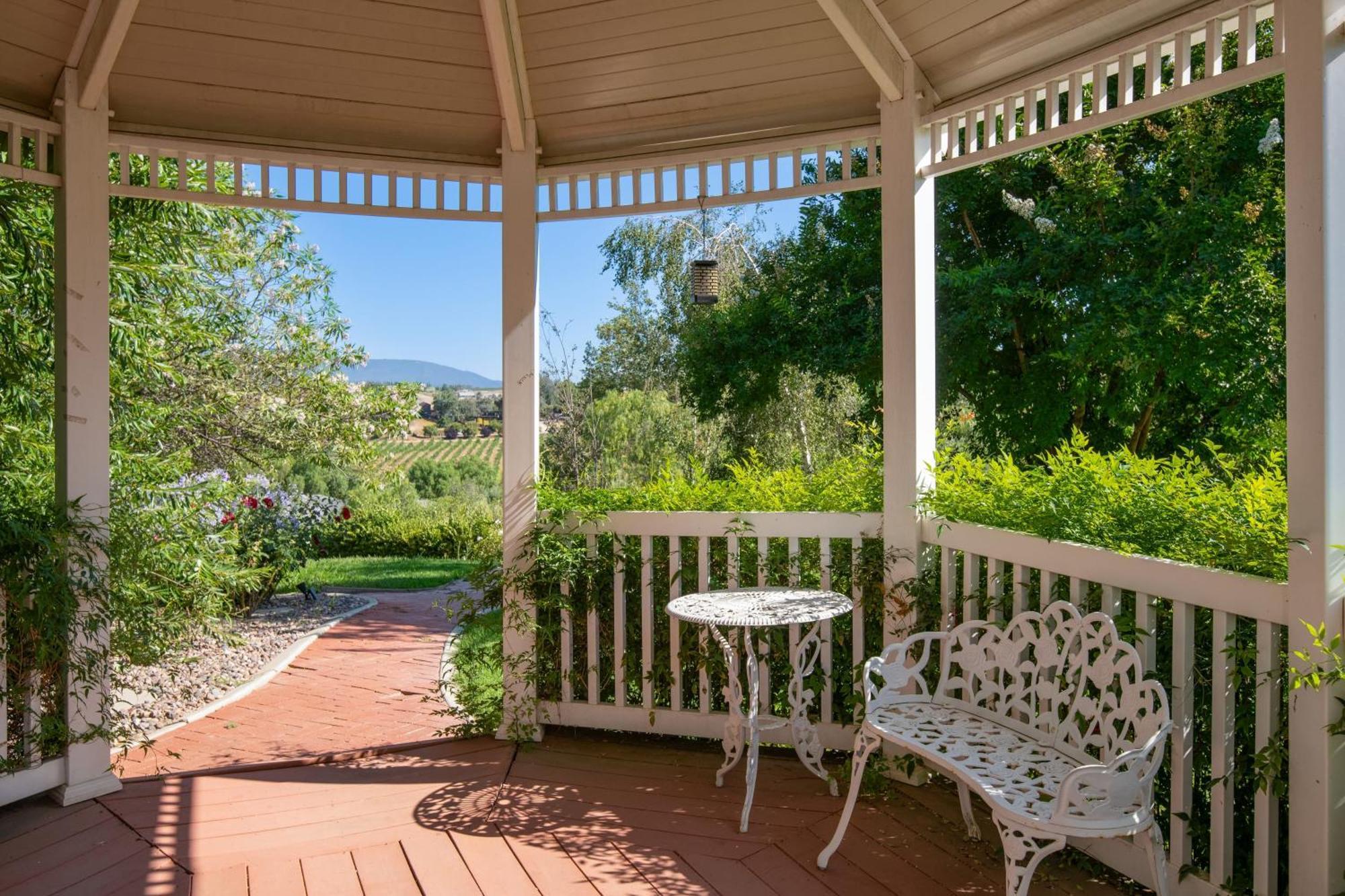 Grand Contento By Avantstay Extraordinary Estate W Pool Hot Tub Movie Room Temecula Kültér fotó